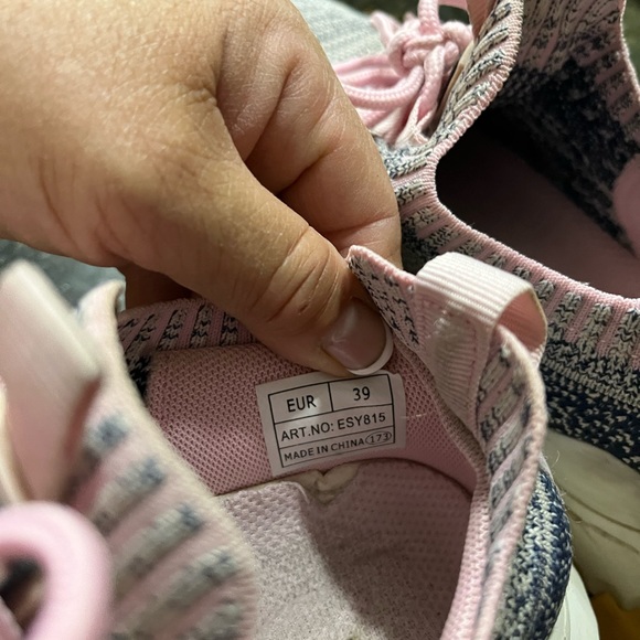 Really nice shoes from Amazon - Picture 2 of 4